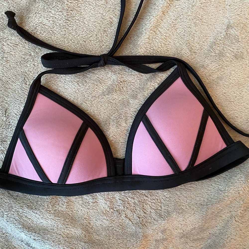 Bathing suit top